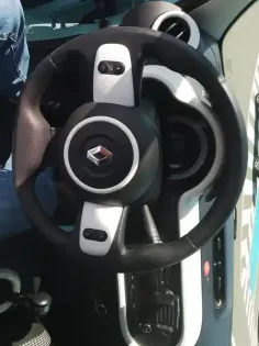 Photo 13 Renault Twingo  III Achat Intégral - 21