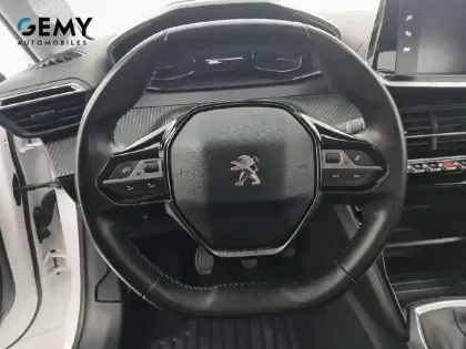 Photo 33 Peugeot 208  BlueHDi 100 S&S BVM6