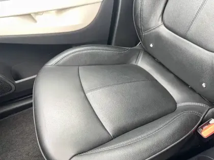 Photo 31 Renault Captur  TCe 150 FAP EDC