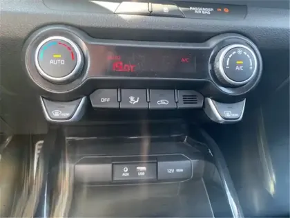Photo 84 Kia Stonic 1.0 T-GDI 120 CH ISG DCT7