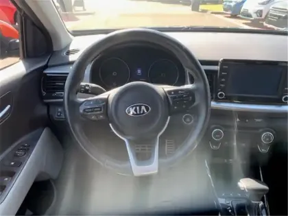 Photo 49 Kia Stonic 1.0 T-GDI 120 CH ISG DCT7