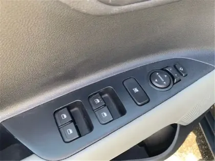 Photo 78 Kia Stonic 1.0 T-GDI 120 CH ISG DCT7