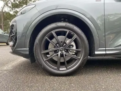 Photo 5 Audi Q5 SB E HYBRID QUATTRO 299 CH S tronic