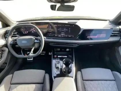 Photo 13 Audi A5 AVANT E HYBRID QUATTRO 299 CH S TRONI