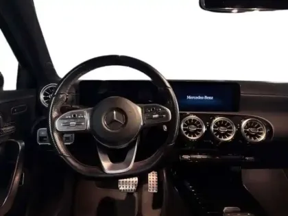 Photo 7 Mercedes Classe A 250 e 8G-DCT AMG Line