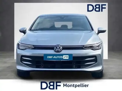 Photo 6 Volkswagen Golf 1.5 eHybrid 204 DSG6 VW Edition