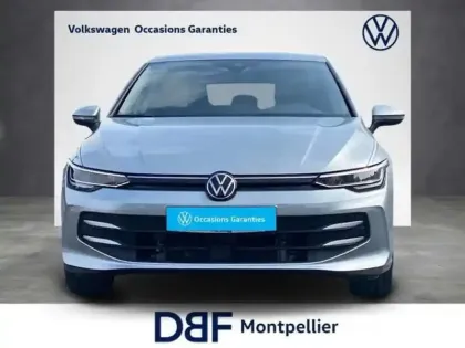 Photo 16 Volkswagen Golf 1.5 eHybrid 204 DSG6 VW Edition