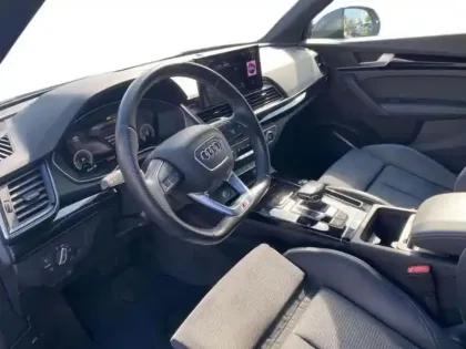 Photo 8 Audi Q5 55 TFSIe 367 S tronic 7 Quattro S line