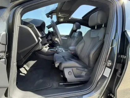 Photo 14 Audi Q5 55 TFSI e 2.0 367 S line quatt