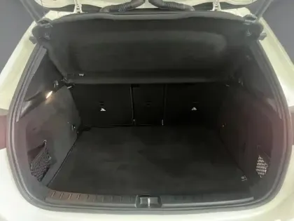 Photo 9 Mercedes GLA 250 e AMG Line