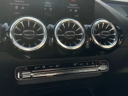Photo 50 Mercedes GLA 250 e AMG Line