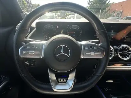 Photo 52 Mercedes GLA 250 e AMG Line
