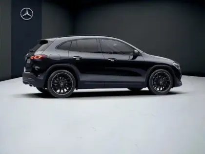 Photo 19 Mercedes GLA 250 e AMG Line