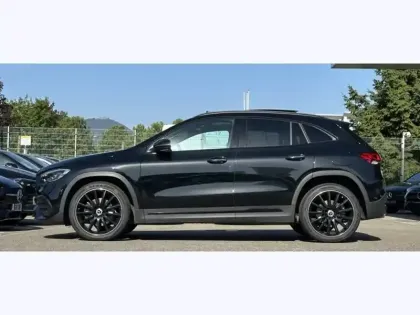 Photo 37 Mercedes GLA 250 e AMG Line