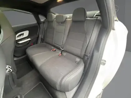Photo 14 Mercedes CLA  200 AMG Line