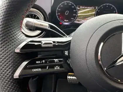 Photo 17 Mercedes CLA  200 AMG Line