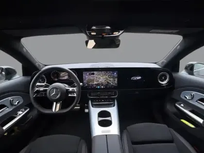 Photo 10 Mercedes CLA 200 AMG Line