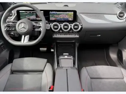 Photo 10 Mercedes GLA 220 d 4MATIC Edition 140