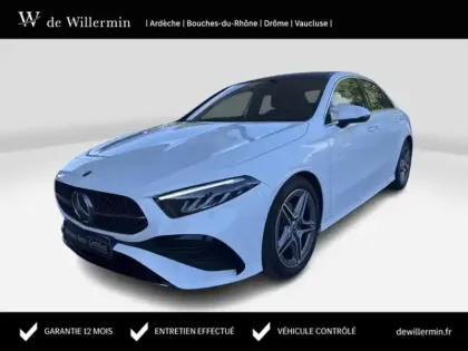 Photo 20 Mercedes Classe A 200 d Berline AMG Line