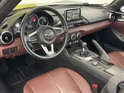 Photo 10 Mazda Mx-5 Sports-Line RF Cuir GPS Clim G