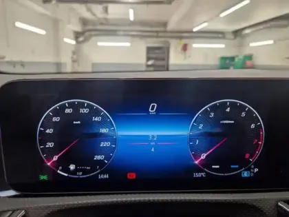 Photo 12 Mercedes Classe A 180 AMG Line