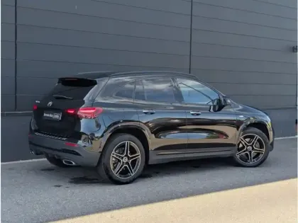 Photo 24 Mercedes GLA 250 e Hybrid EQ 