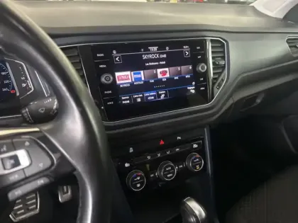 Photo 19 Volkswagen T-roc United ACC Car Play Radar Av+A