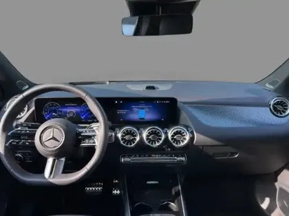 Photo 10 Mercedes EQA 250+