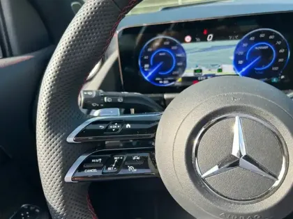 Photo 15 Mercedes EQA 250+