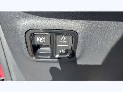 Photo 19 Mercedes CLA  200 HYBRIDE 