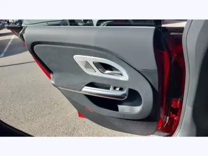 Photo 15 Mercedes CLA  200 HYBRIDE 