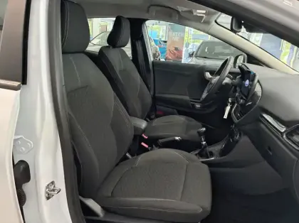 Photo 26 Ford Puma 1.0 EcoBoost Hybrid 125ch Titanium S&S