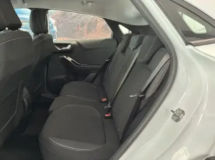 Photo 8 Ford Puma 1.0 EcoBoost Hybrid 125ch Titanium S&S