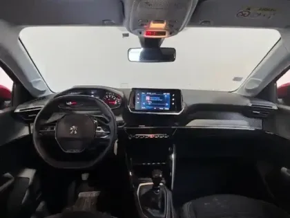 Photo 5 Peugeot 208  1.2 100 Style Clim /Carplay / régulateur