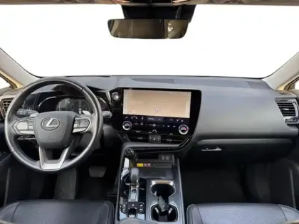 Photo 10 Lexus Nx  450h+ Executive 4WD MY24