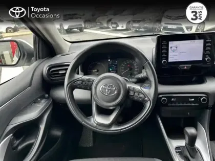 Photo 8 Toyota Yaris  116h Dynamic 5p MC24