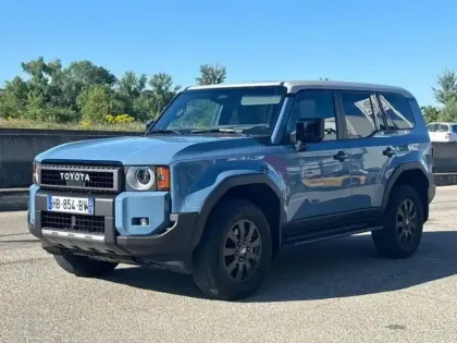 Photo Toyota Land Cruiser First Edition