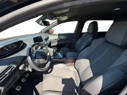 Photo 8 Peugeot 5008  1.2 PureTech 130ch S&S GT Line