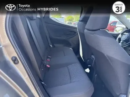 Photo 6 Toyota Yaris  116h Dynamic 5p MY22