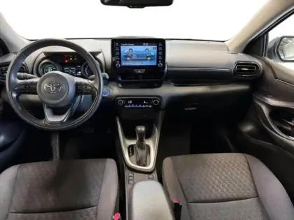 Photo 9 Toyota Yaris  116h Design 5p MY22