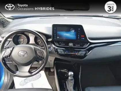 Photo 7 Toyota C-HR  122h Graphic 2WD E-CVT RC18