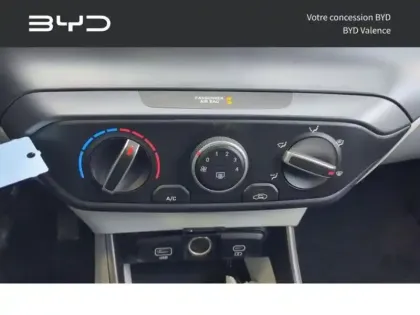 Photo 14 Hyundai I20  1.0 T-GDi 100ch Hybrid Intuitive DCT-7