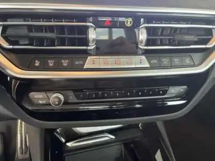 Photo 11 BMW X3  xDrive30e 292ch M Sport
