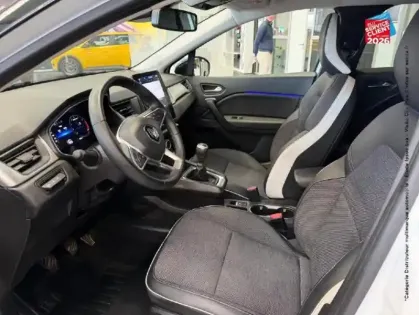 Photo 14 Renault Captur  1.3 TCe mild hybrid 140ch Techno