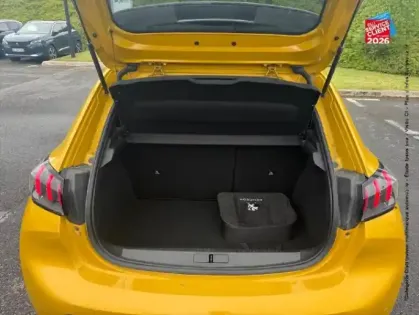 Photo 28 Peugeot 208  e- 136ch GT Pack