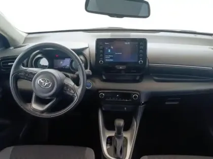 Photo 10 Toyota Yaris  116h Design 5p MY22