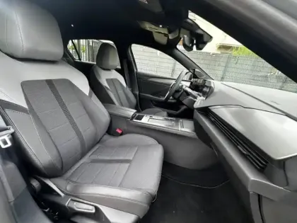 Photo 12 Opel Astra  1.2 Turbo Hybrid 145ch GS e-DCT 6
