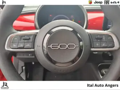 Photo 27 Fiat 600  e 156ch 54kWh Red