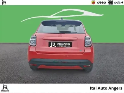 Photo 19 Fiat 600  e 156ch 54kWh Red