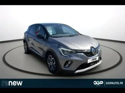 Photo 7 Renault Captur  1.6 E-Tech hybride 145ch Techno